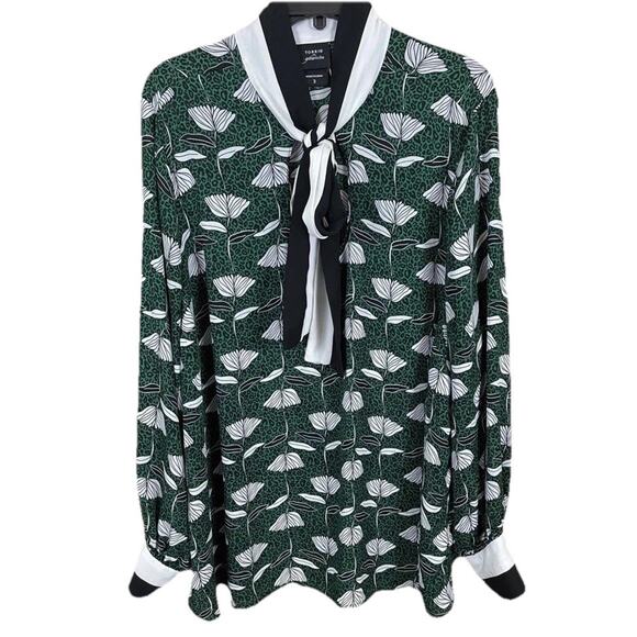 torrid Tops - Torrid Sylvia Mollie Sz 2 Blouse Green Floral Keyhole Tie Neck Top Long Sleeve